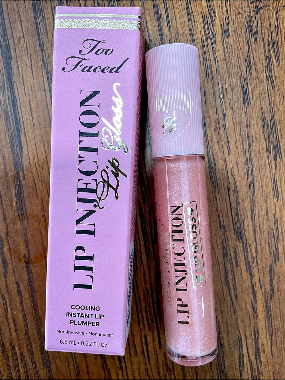 Too Faced Lip Injection Lip Gloss Cooling Instant Lip Plumper Pink